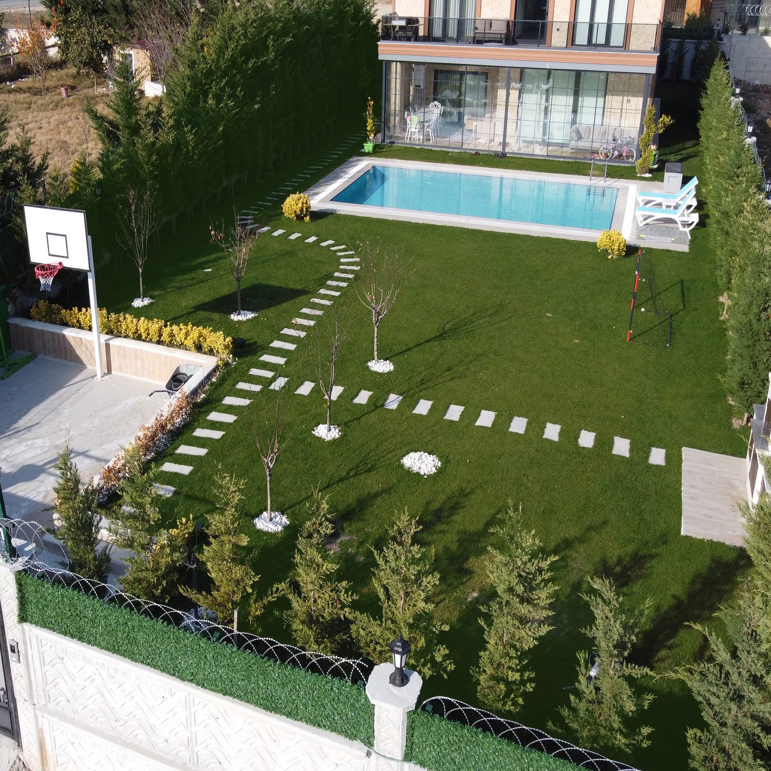 Özel Tasarım Peyzaj Projesi — fotoğraf 1
